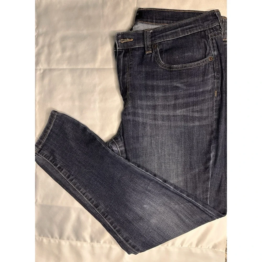 Banana Republic Men's Skinny Fit Dark Wash Blue Denim Jeans 5-Pocket Button